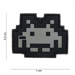 Patch 3D PVC Space invader avec velcro de la marque 101 Inc (444100-3944)