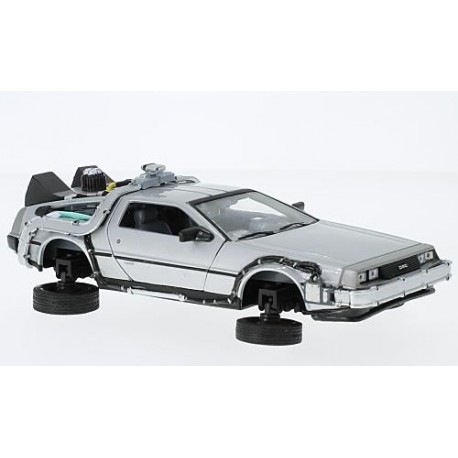 Miniature – De Lorean volante du film Retour vers le futur 2 1/24 de la marque Welly (22441FV)